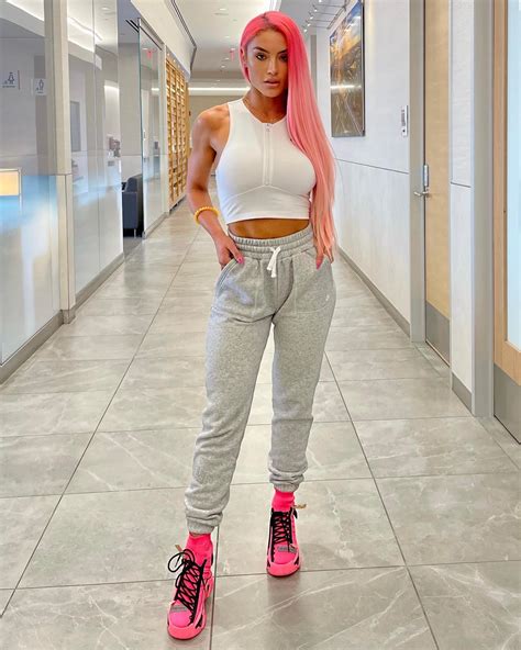 But will she agree to Jonathan's idea of a half-naked photo shoot? Find out on "Total Divas." Eva Marie WWE Wrestling Original Autographed Photos. WWE Diva Eva Marie Makes Stylish Appearances on Instagram Ahead of Her Comeback. GLOSSY 8X10 FINE ART MODEL PHOTO BEAUTIFUL CELEBRITY EVA MARIE WWE U3963